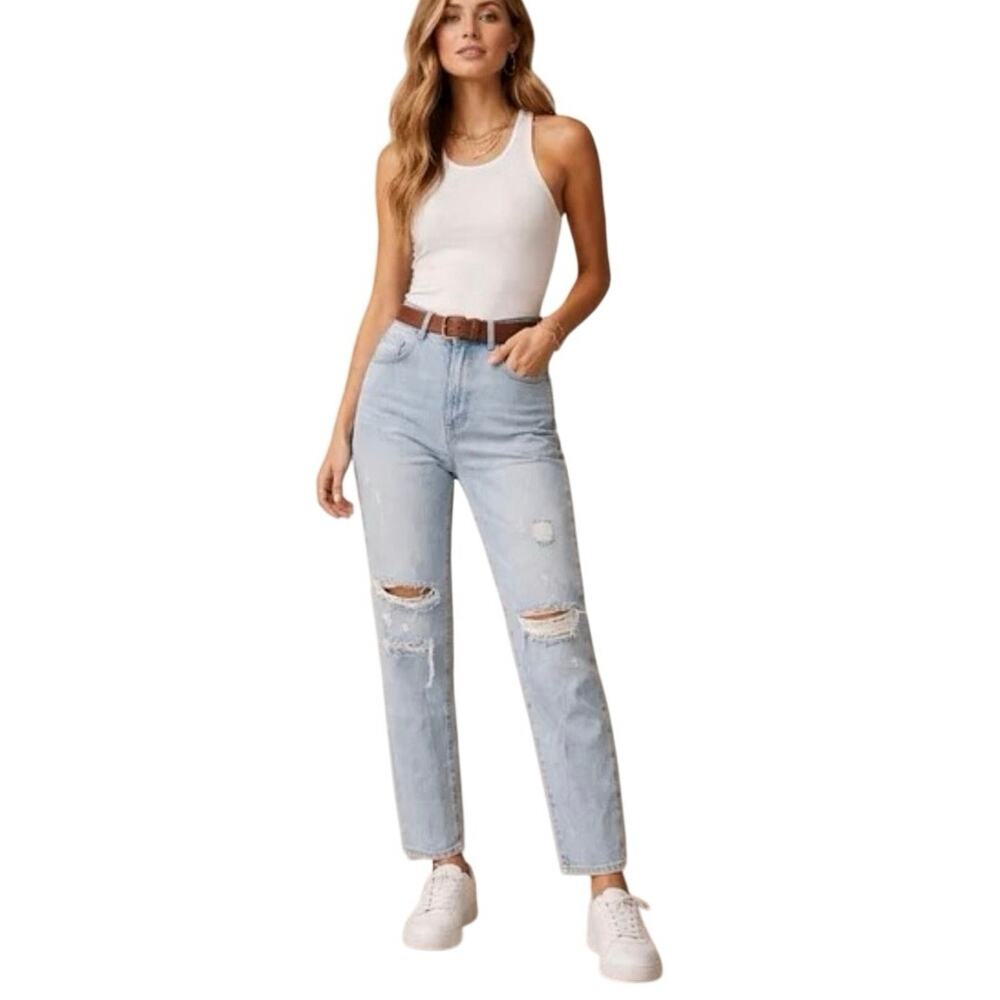 ZARA Light Wash Distressed High Rise Mom Jeans Size 6